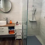 Avec Piscine 아파트