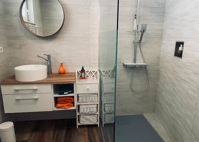 Avec Piscine Apartment